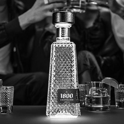 クエルボ 1800 クリスタリーノ 750ml 35度 正規品 テキーラ アネホ 