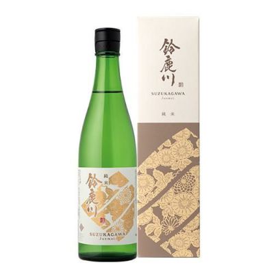 日本酒 鈴鹿川 純米 750ml 三重県 清水清三郎商店 SUZUKAGAWA 箱入 4合