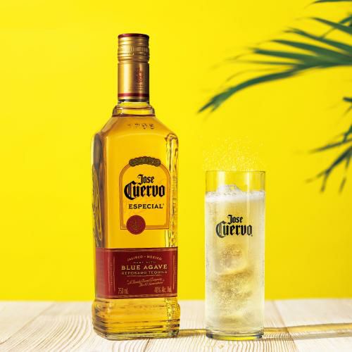 クエルボ ゴールド 40度 700ml＜正規品＞ アサヒ Jose Cuervo TEQUILA | リカマン オンライン